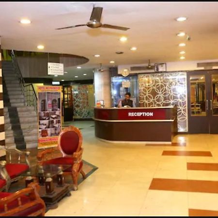 Hotel Ng Paradise Jagādhri Zewnętrze zdjęcie